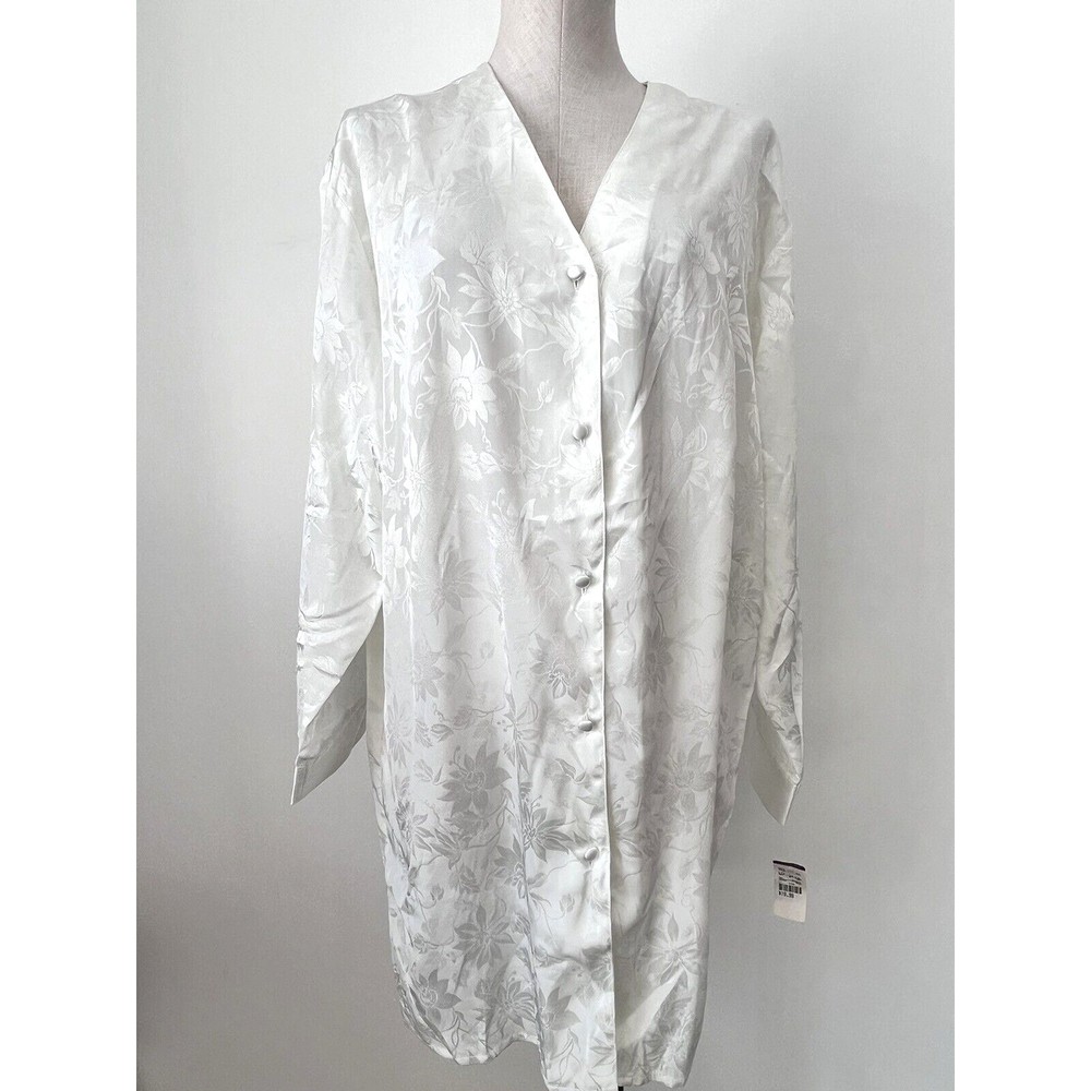 NWT Erika Taylor Ivory Intimates Satin Floral Damask Button Night Shirt Large